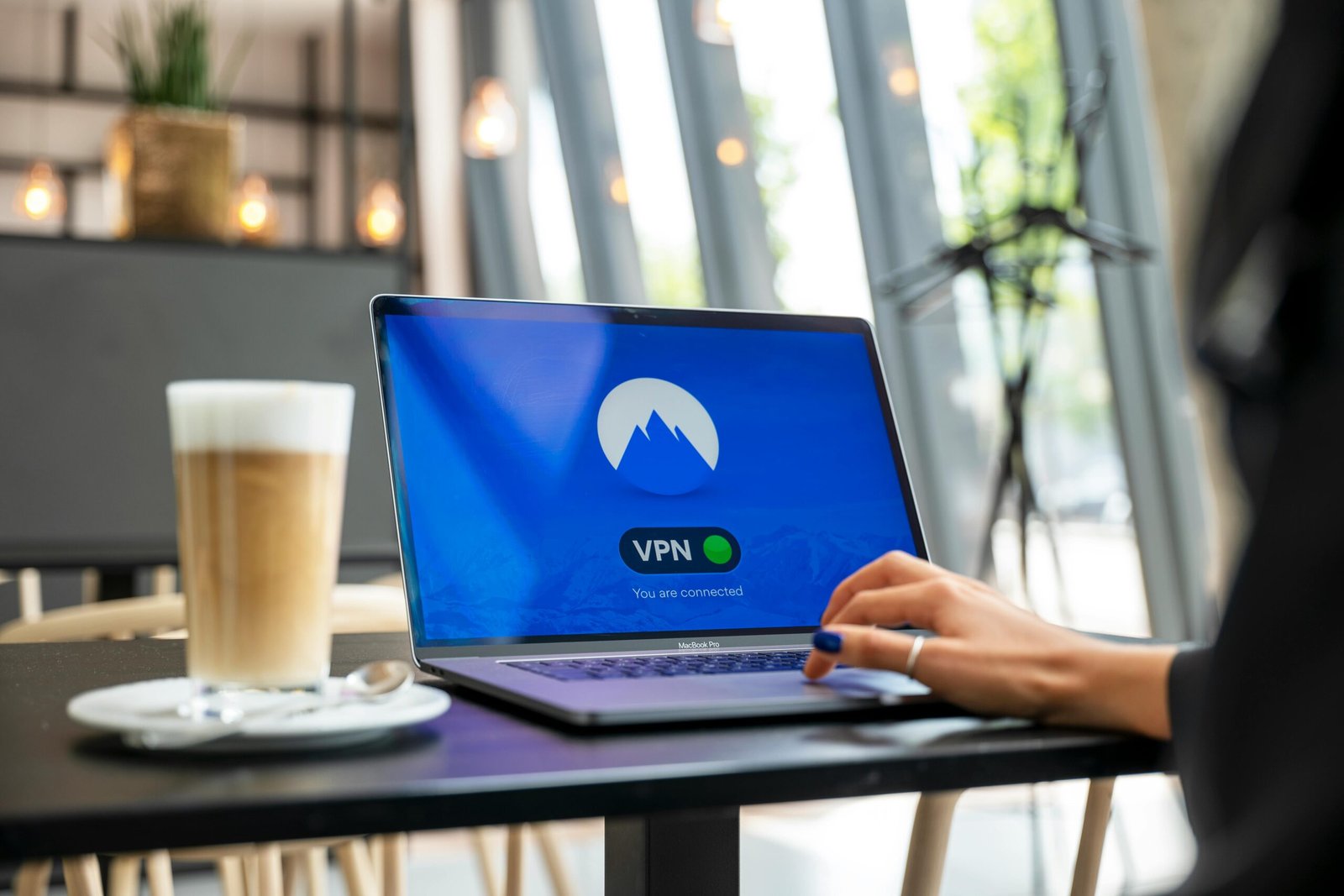 You are currently viewing NordVPN est-il fiable en 2026 ? Avis honnête, complet et fiable.